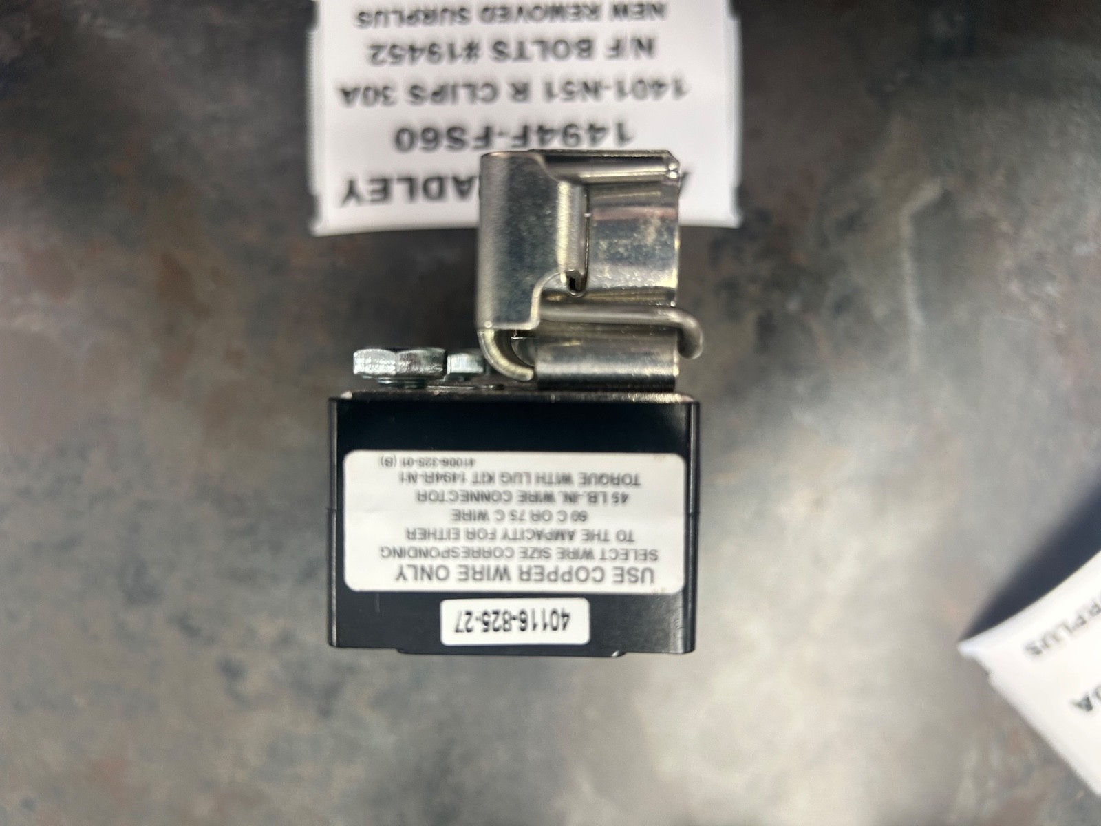 NEW ALLEN BRADLEY 1494F-FS60 BLOCK 60A WITH 1401-N51 R FUSE CLIPS #19452