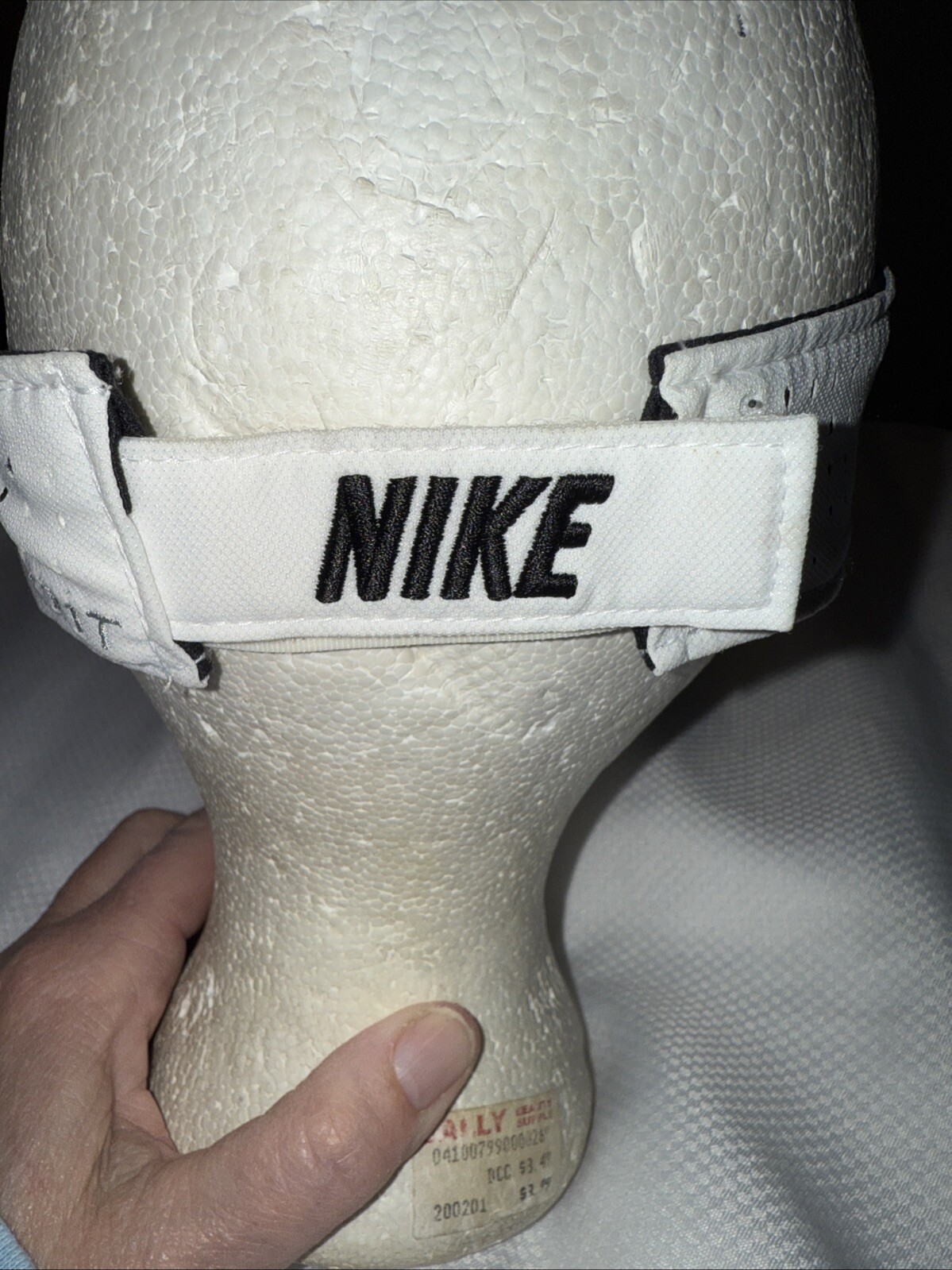 Nike White Visor w Black Swoosh and vented strap Hook Loop EUC