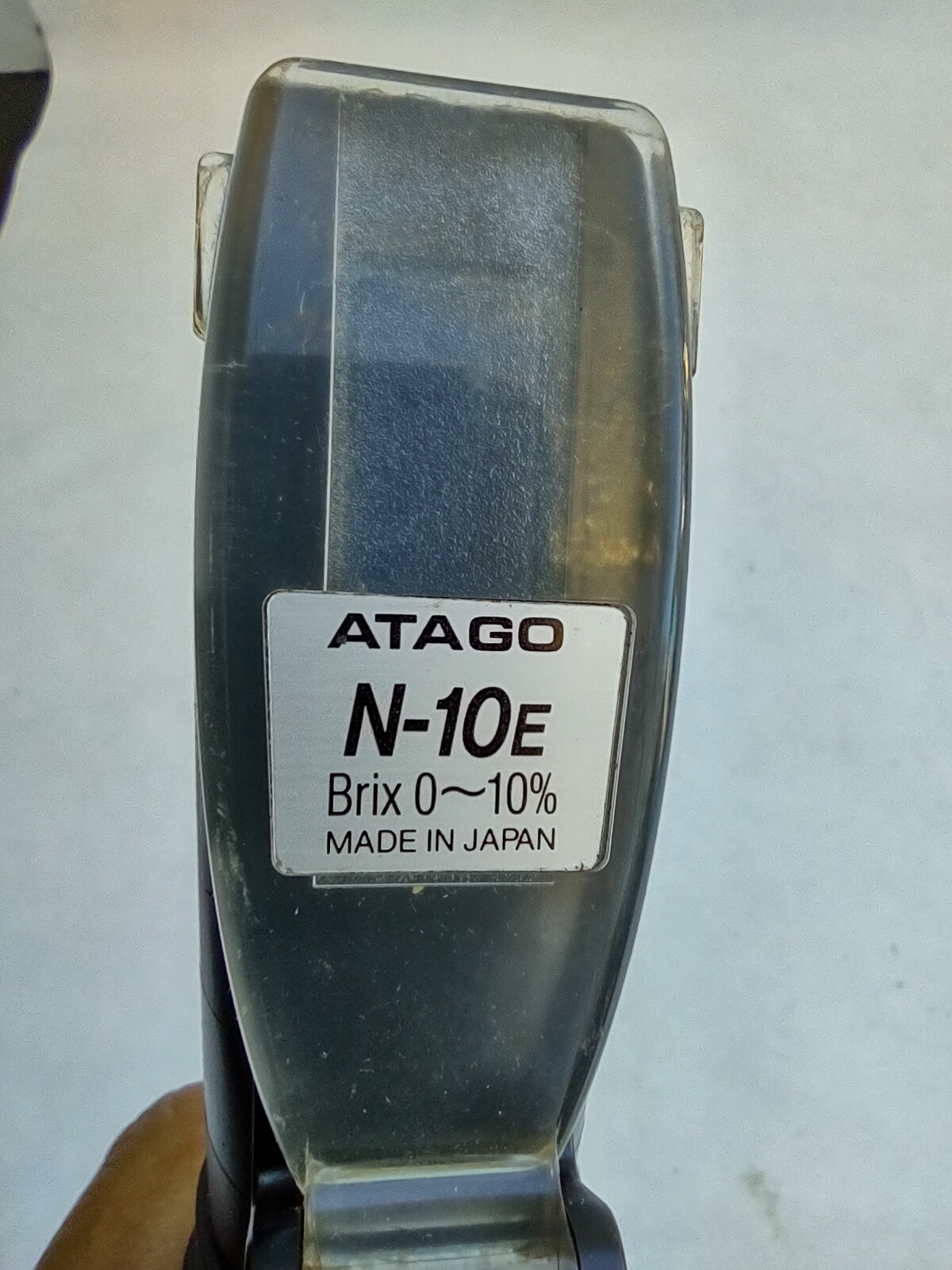 ATAGO N-10E HAND HELD REFRACTOMETER BRIX 0-10%
