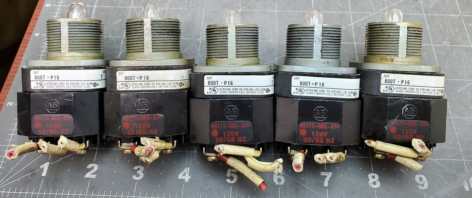 Lot Of (5) ALLEN BRADLEY 800T-P16 120 VOLT PILOT LIGHT TRANSFORMER TYPE [ZIS5]