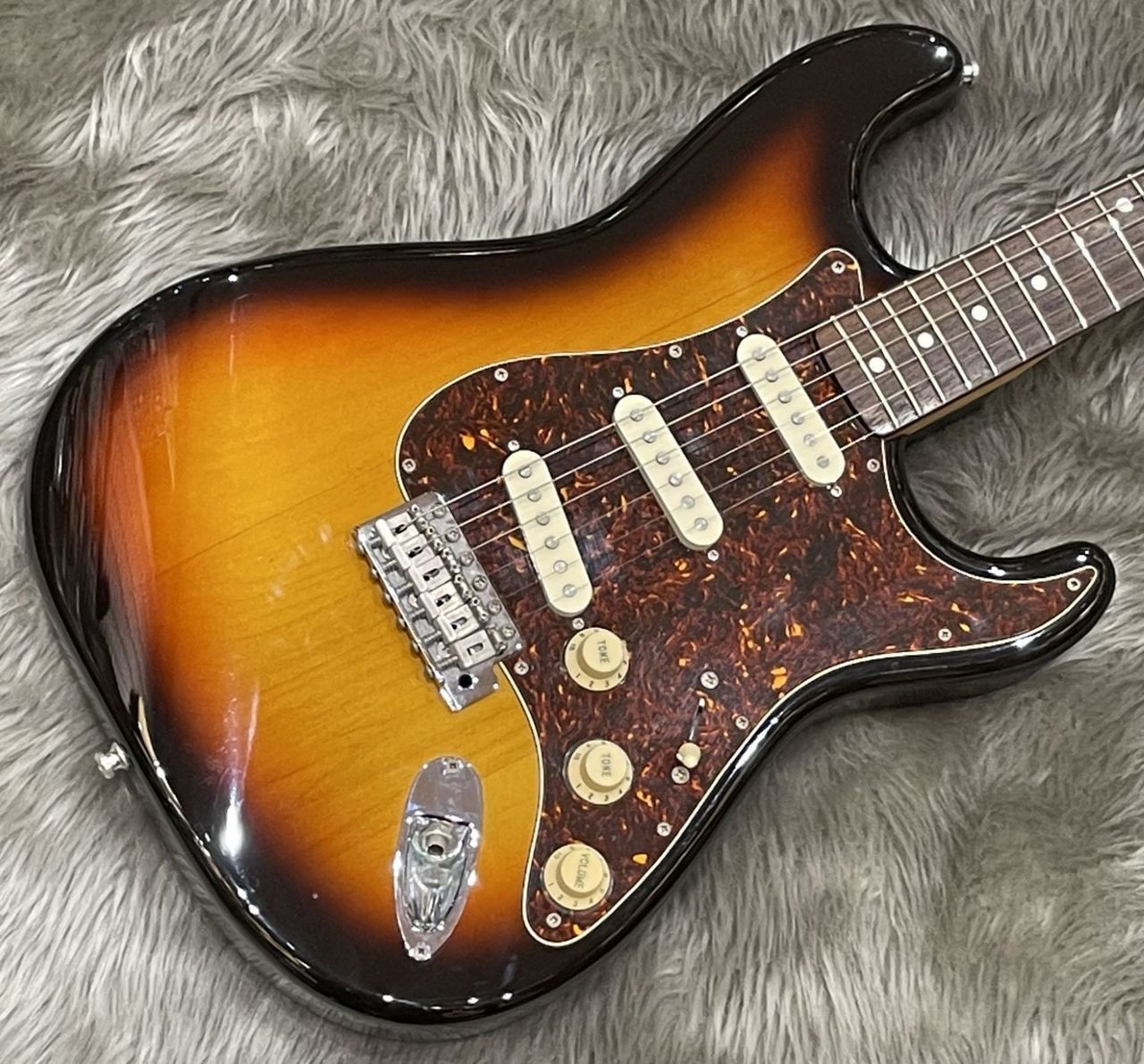 Fender Japan ST62 (no260610)