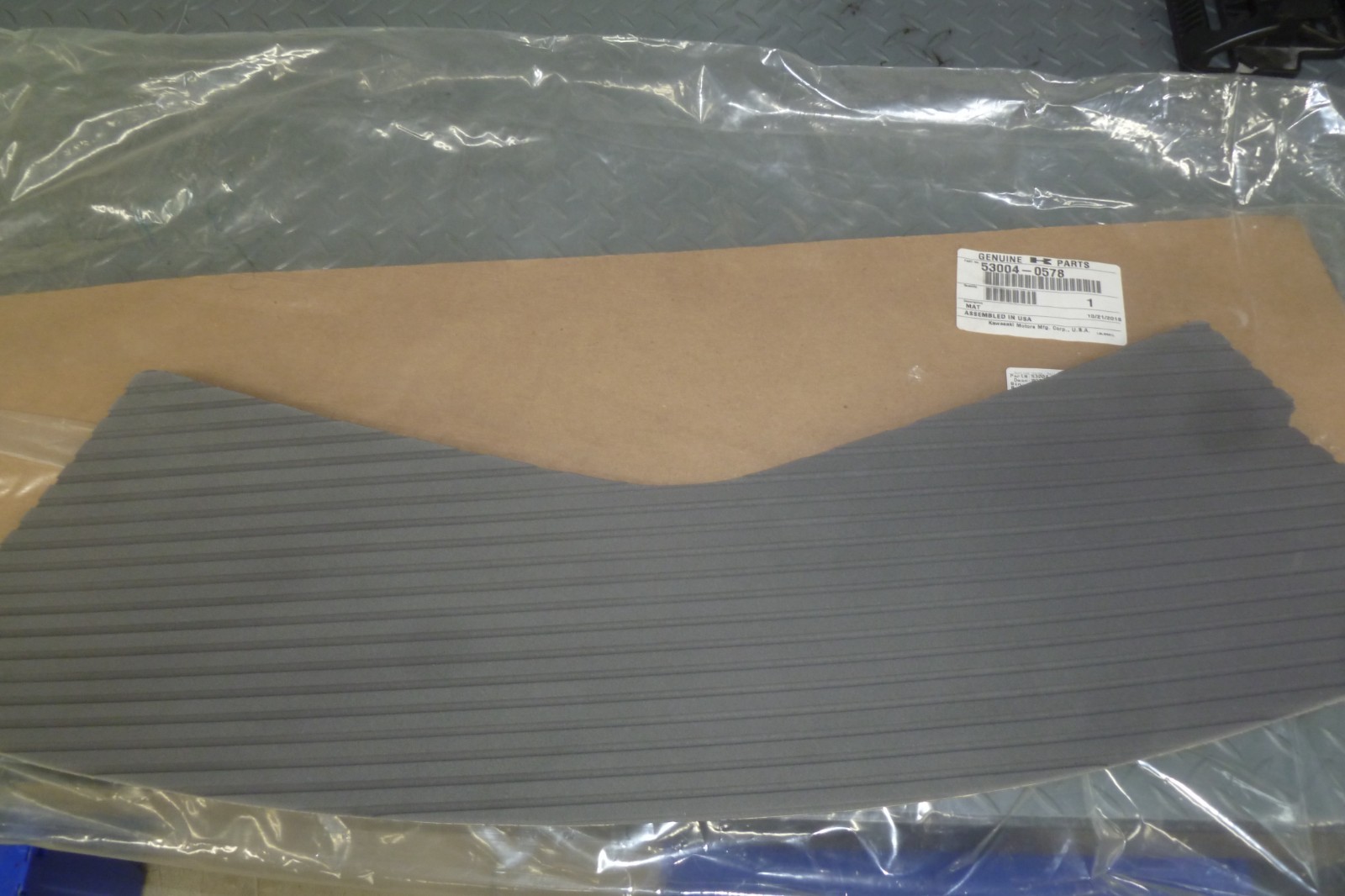 Kawasaki New OEM Rear Floor Grip Mat 53004-0578 Jet Ski JT1500 JT 1500 5D TR
