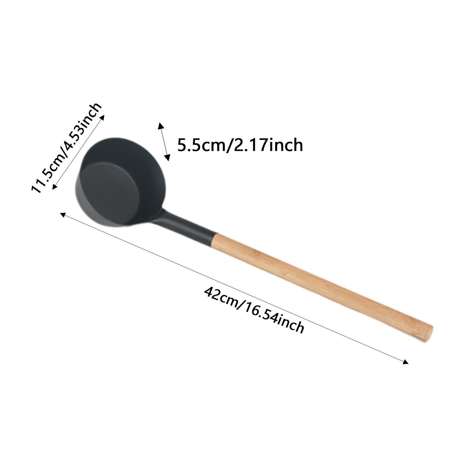 Sauna Ladle Bath Spoon Easy to Use Comfortable to Hold Large Capacity