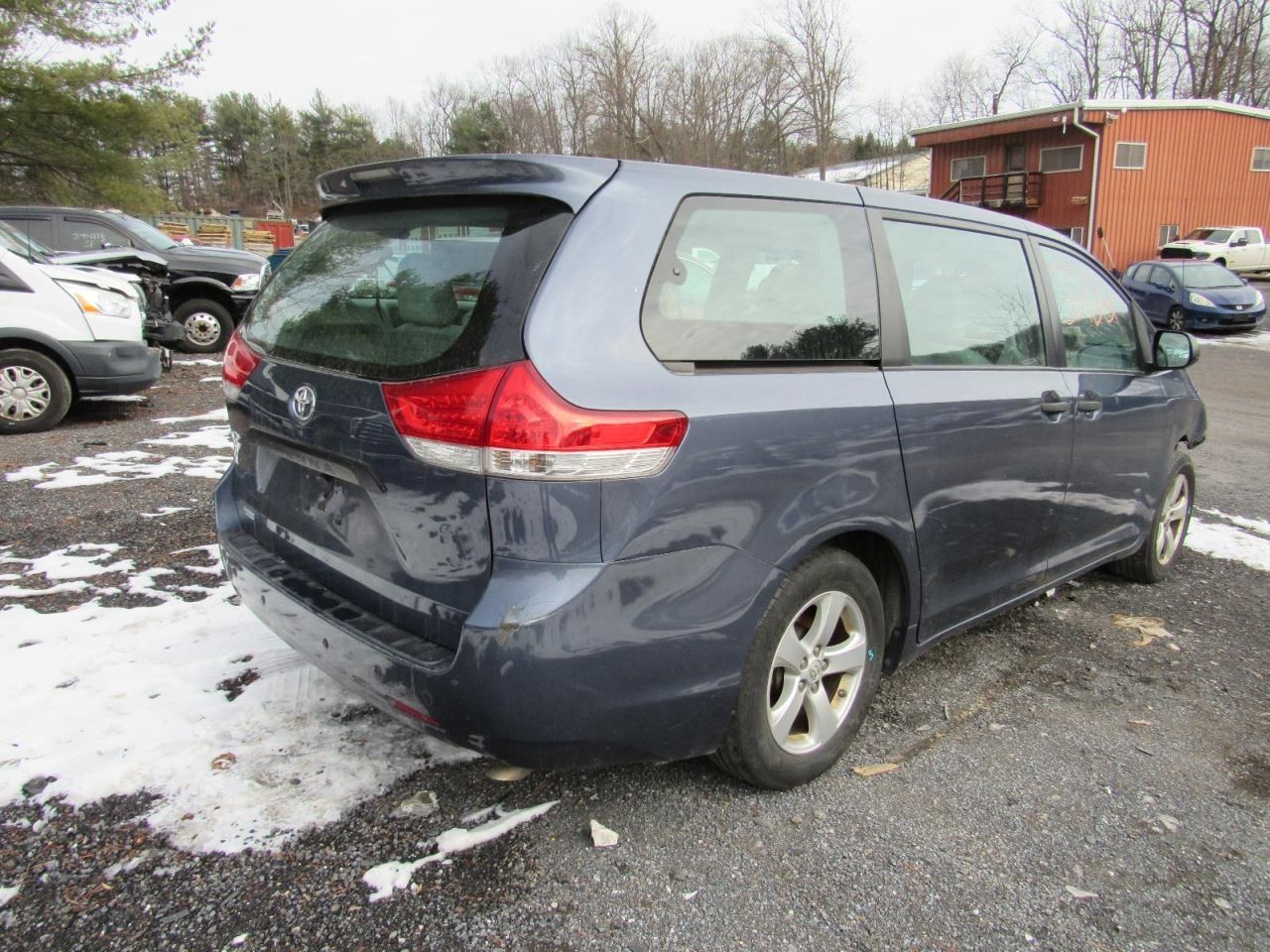 SIENNA 2014 Glove Box 1022411