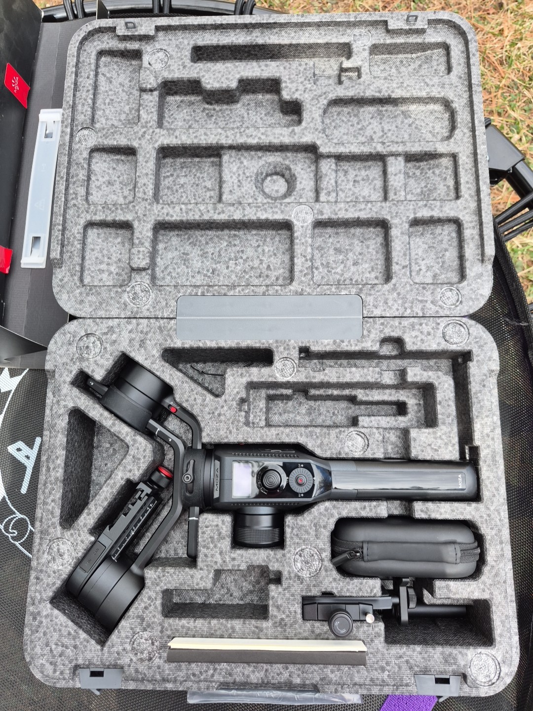 Moza AirCross 2 AC-02 3-Axis Handheld Gimbal Stabilizer