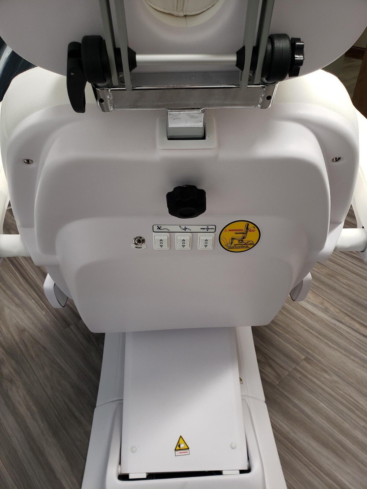 Section Electric Facial and Treatment Chair