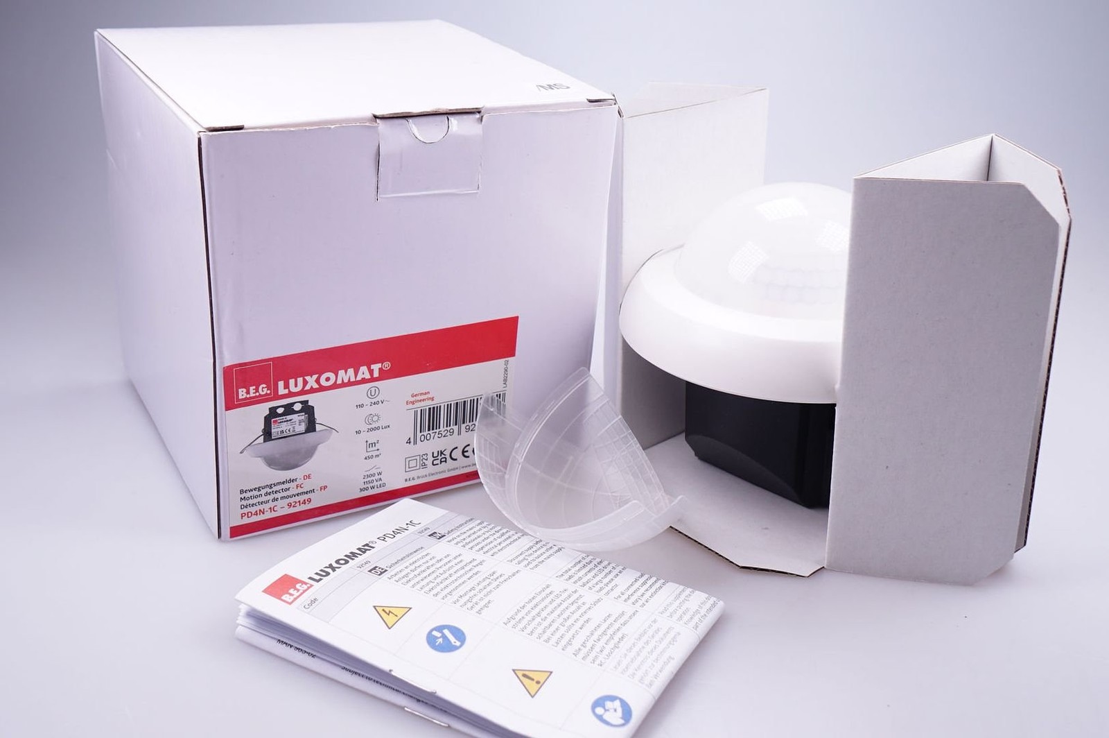 B.E.G. LUXOMAT PD4N -1C 92149 ceiling motion sensor original packaging, NEW