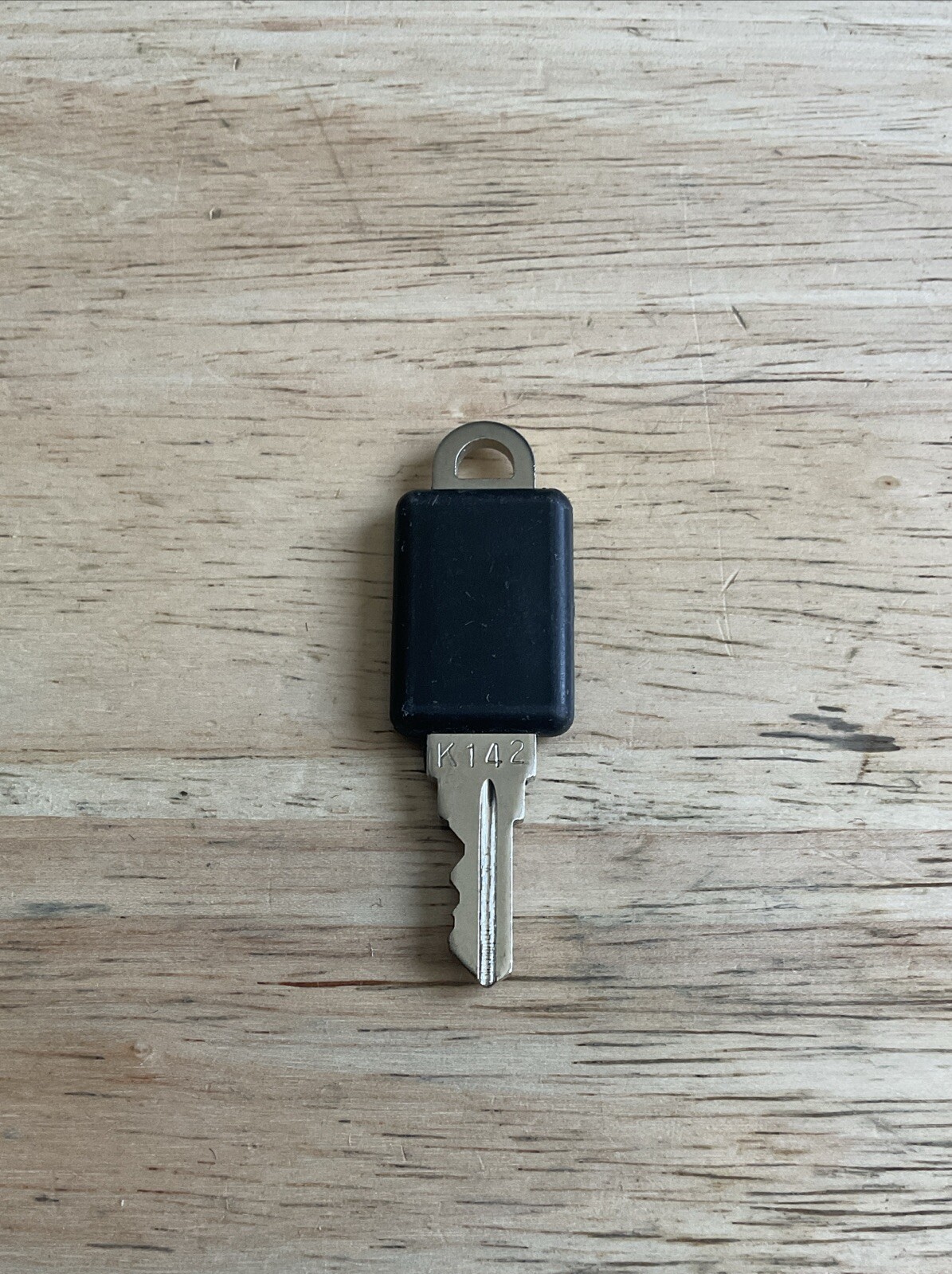 Knoll File Cabinet Key # K142