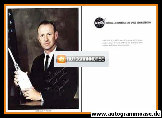 Autograph Space (NASA) | Gerald P. CARR | 1966 (Portrait Color XL)
