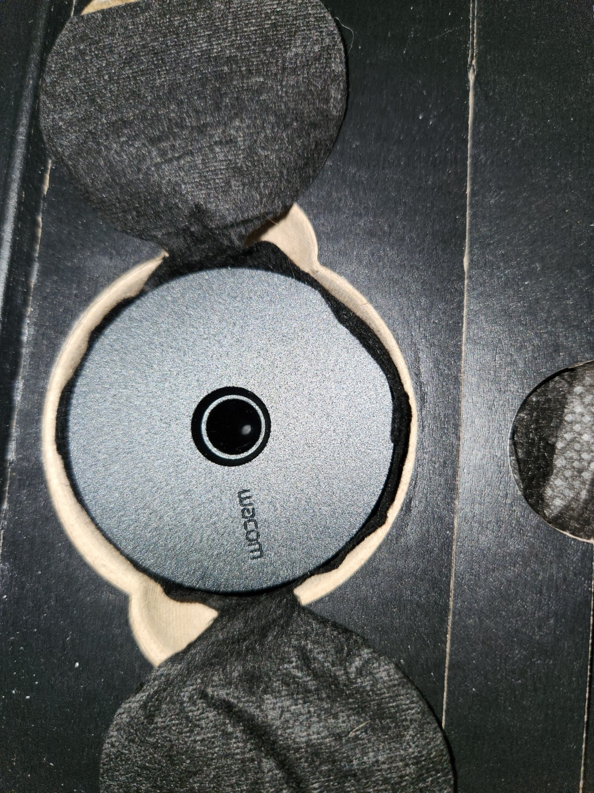 Wacom intuos pro medium 2025