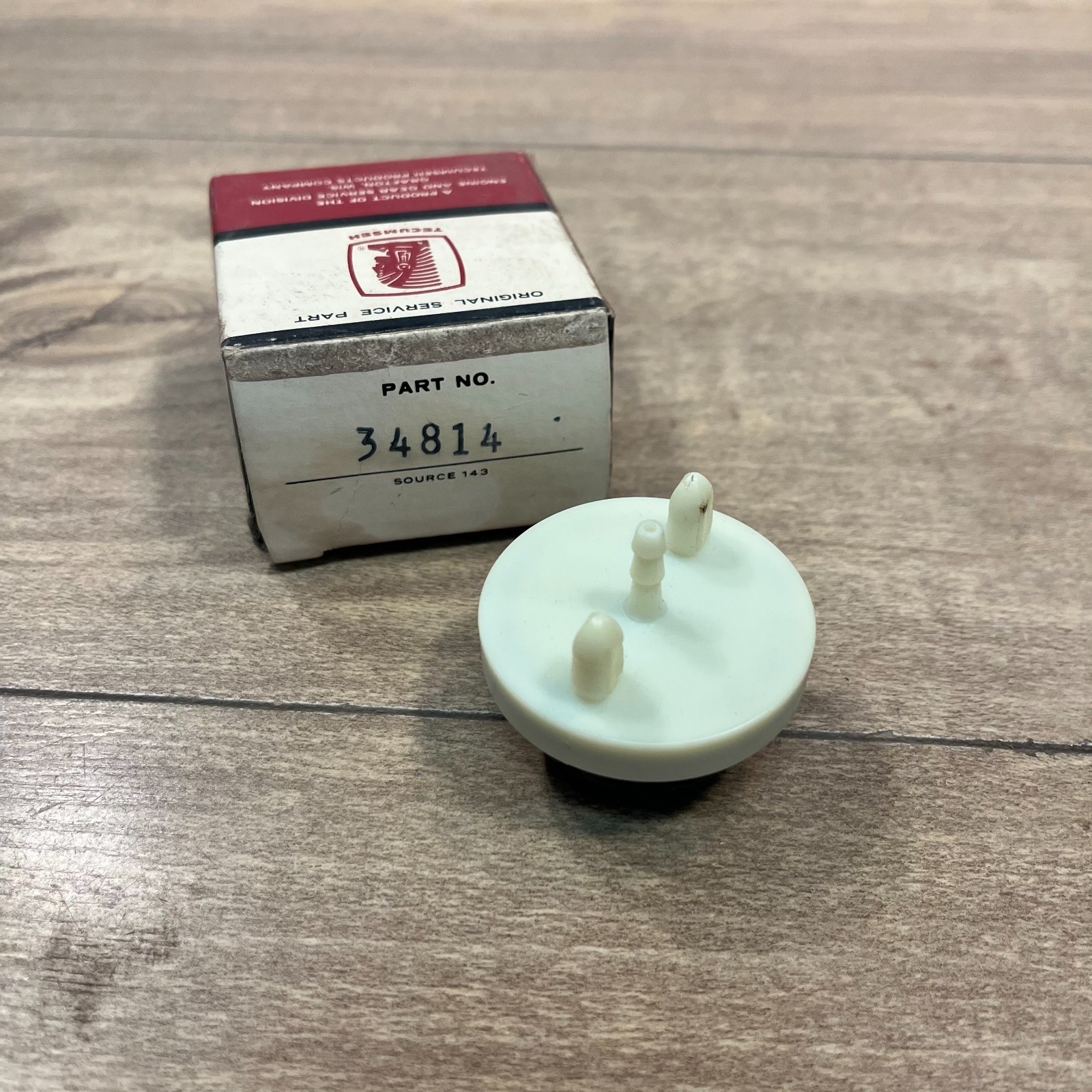 New TECUMSEH OEM NOS PRIMER BULB / 34814