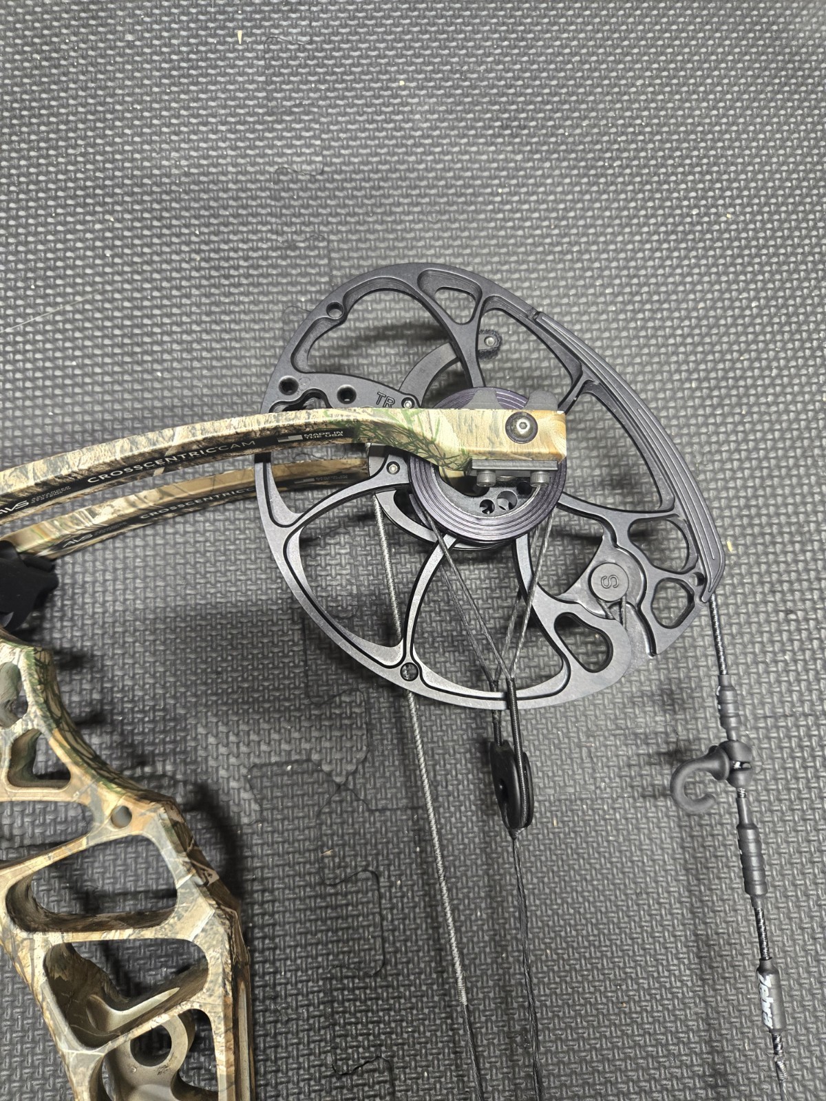 Mathews Vertix