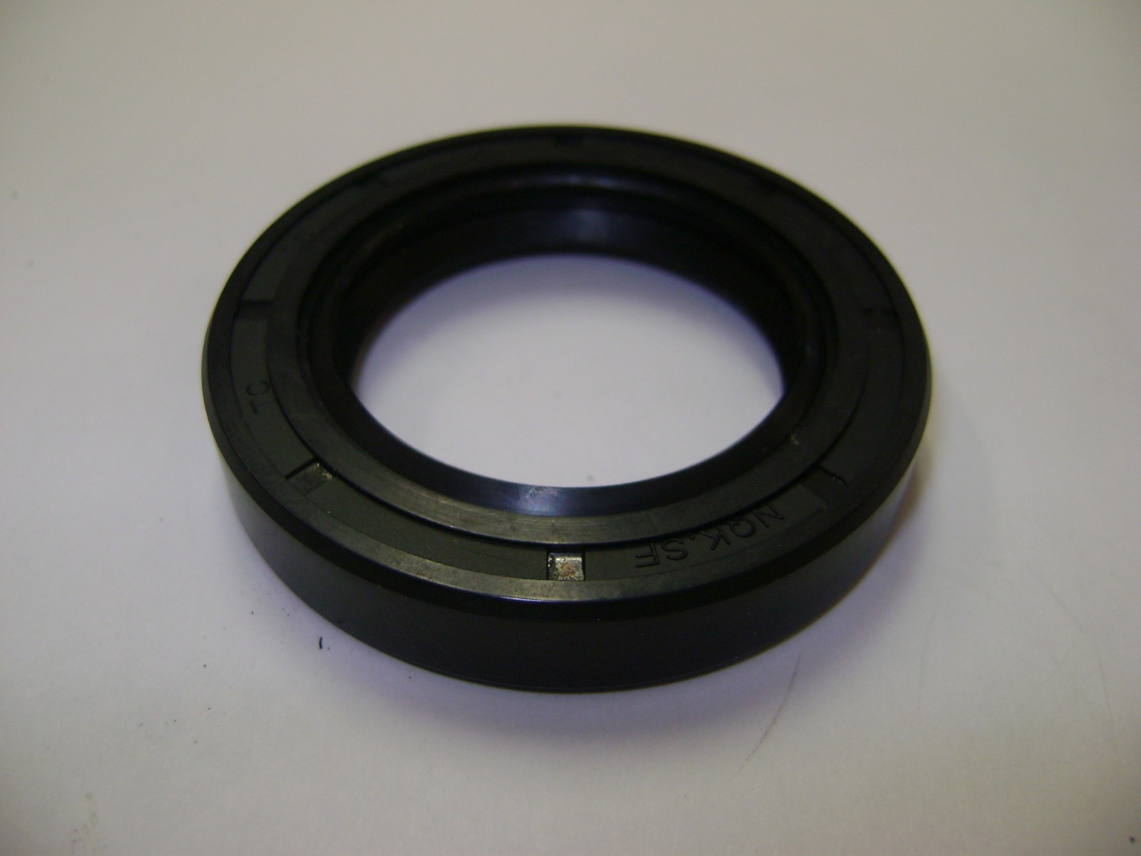 TC 35X54X10 DOUBLE LIPS METRIC OIL / DUST SEAL WITH GARTER SPRING