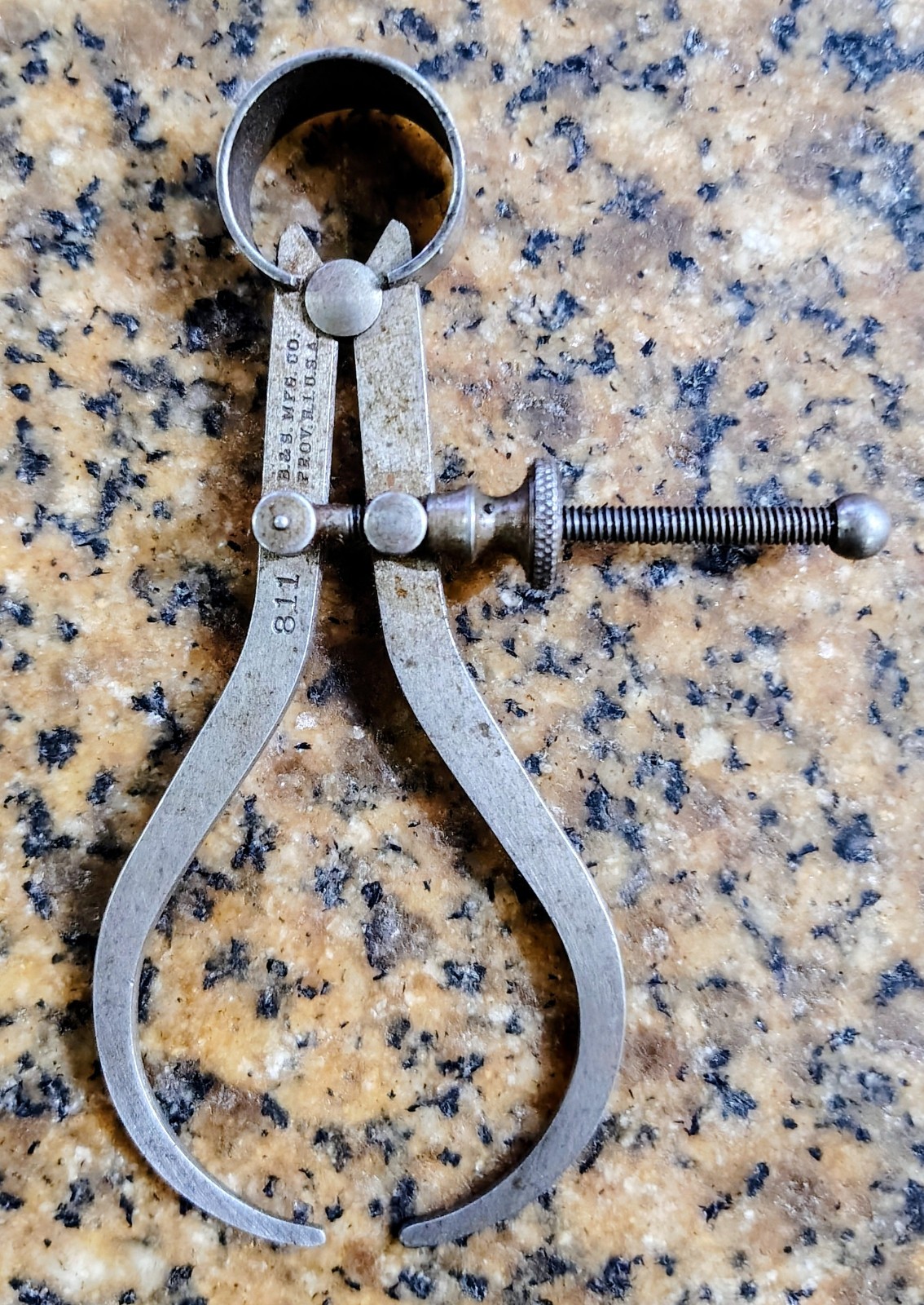 🗽 BROWN AND SHARPE 811 MINI 3" OD CALIPER