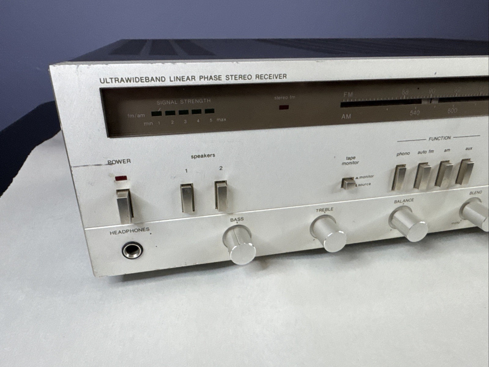 Harman Kardon hk350i Stereo Receiver AUX Untested