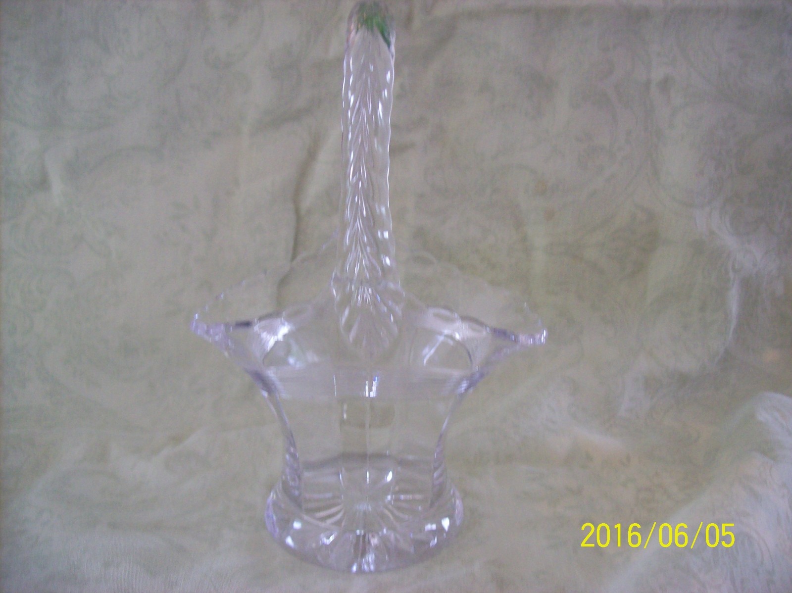 Duncan Miller Vintage Ribbed Scalloped Edge Small Brides Basket With Pat'd Mark