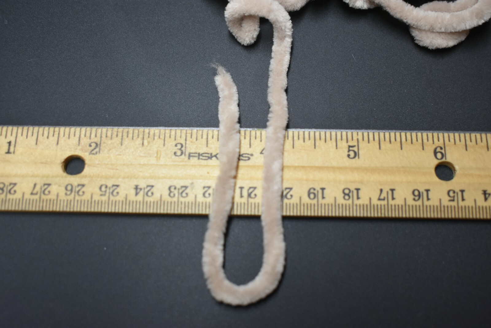 5 Yards 1/4" LIGHT CAMEL Round Chenille for Fly Tying