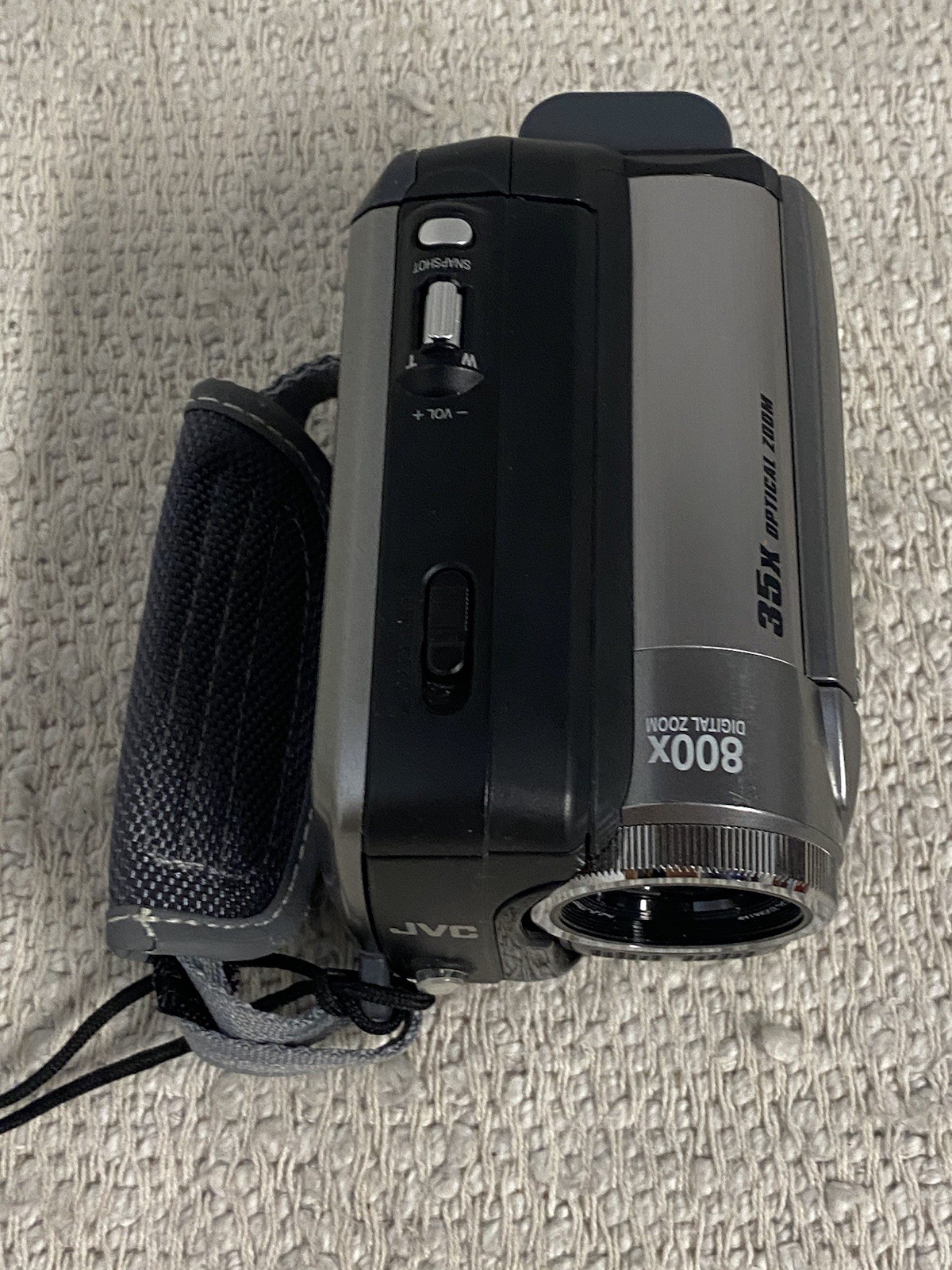 JVC GR-D850 Digital Video Camera Handheld Widescreen UNTESTED AS IS