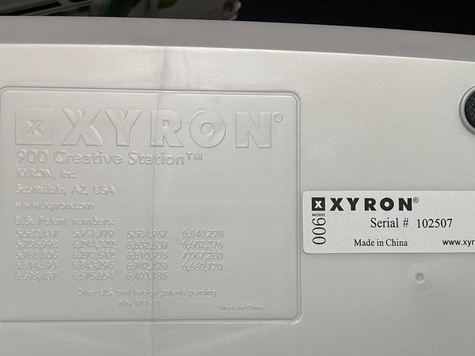 Xyron 9'' Creative Station Sticker Machine Laminate Laminator 9" Extra Cartridge
