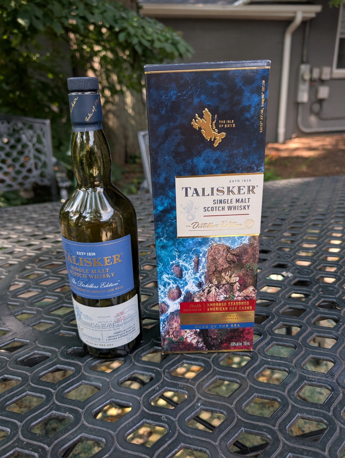 Talisker Distillers Edition Single Malt Scotch Whisky Empty Bottle and Box