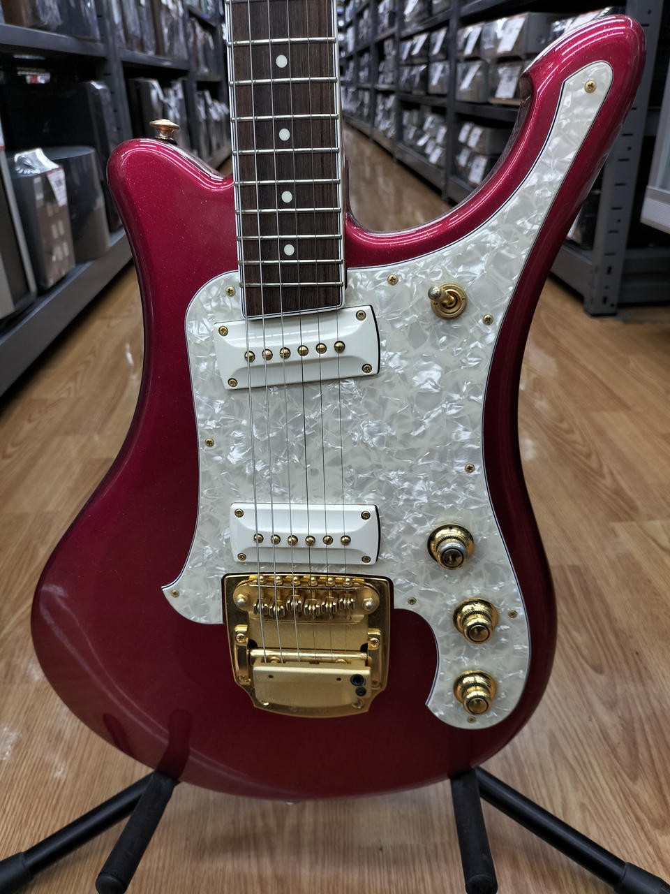 YAMAHA BJ-PRO electric guitar