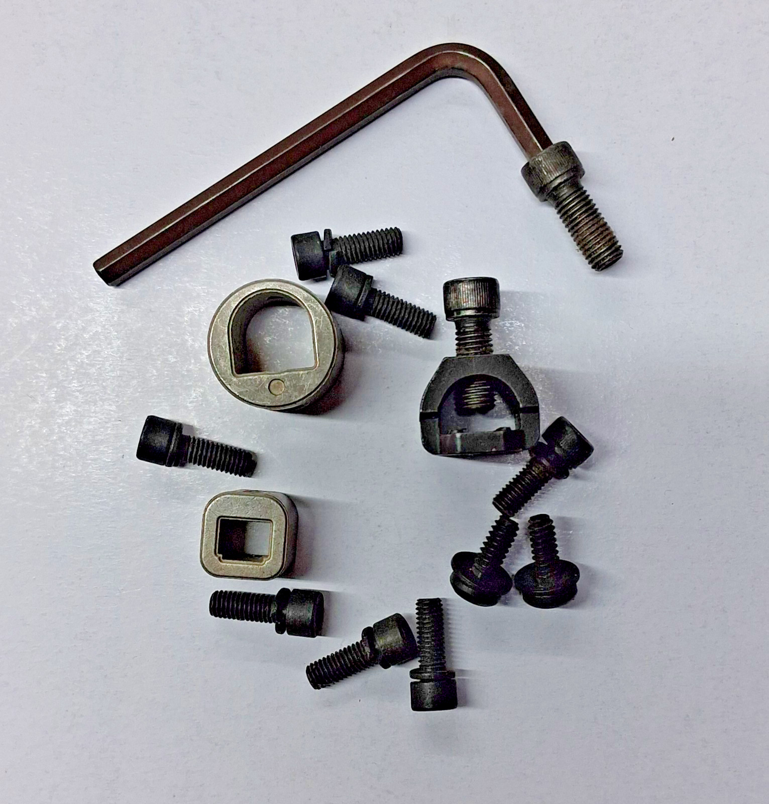 Large lot Makita, Milwaukee saw blade clamps & hex screws