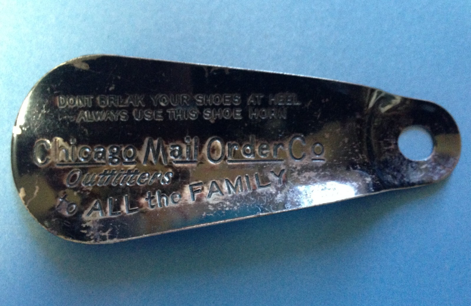Vintage Chicago Mail Order Co. Outfitters Metall Advertising Shoe Horn