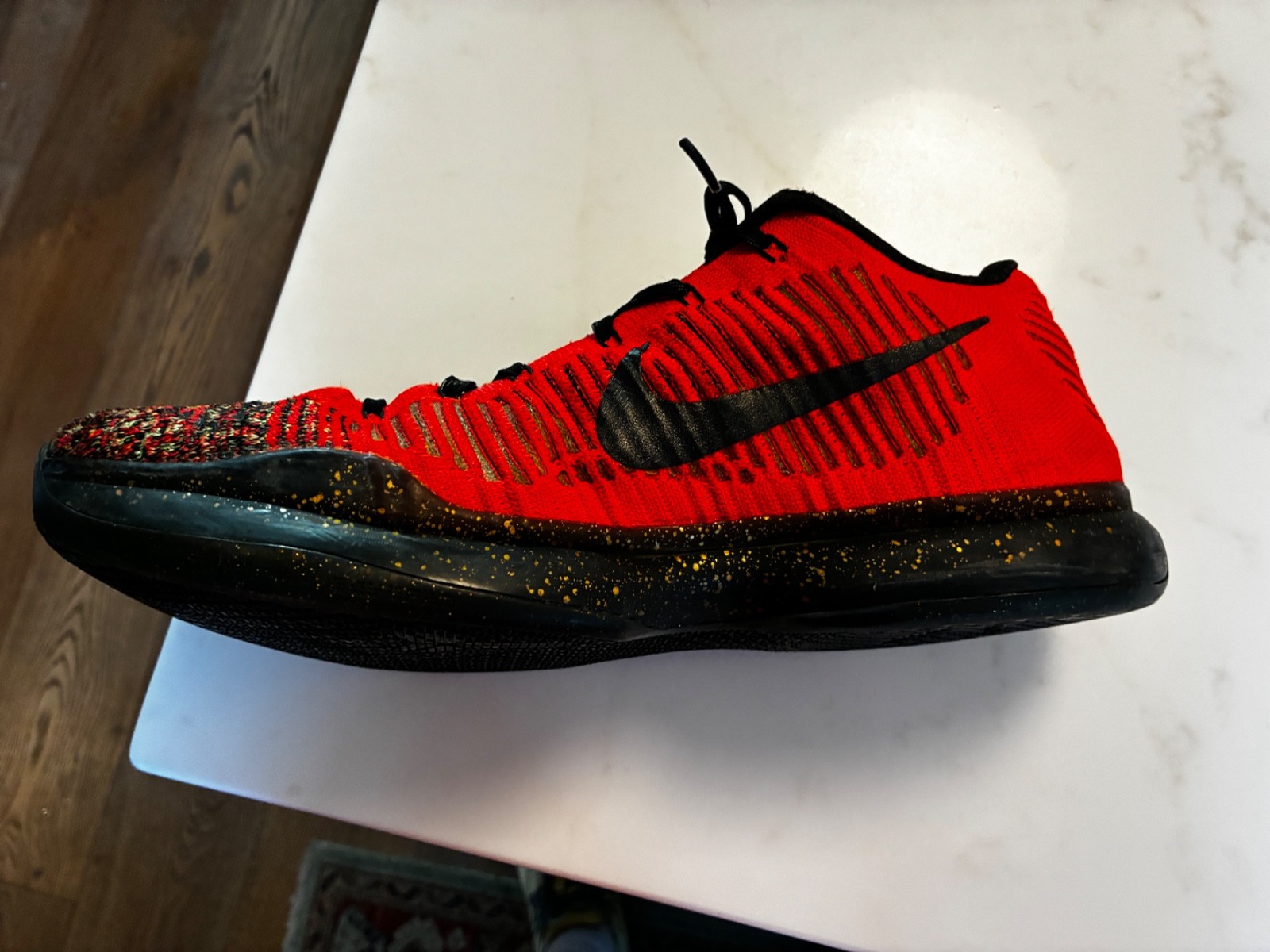 kobe 10 christmas size 12- ships fast- worn a couple times
