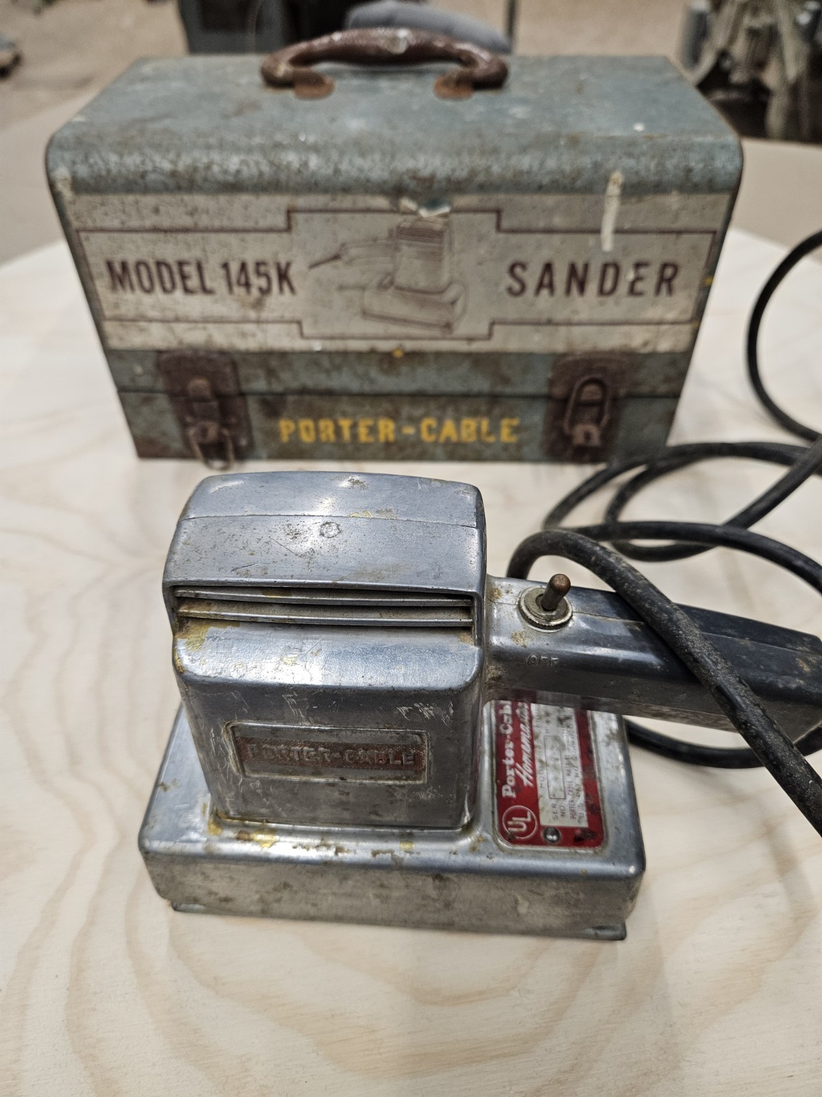 Vintage Porter Cable Model 145k  Sander WithMetal Case..tested And Works.
