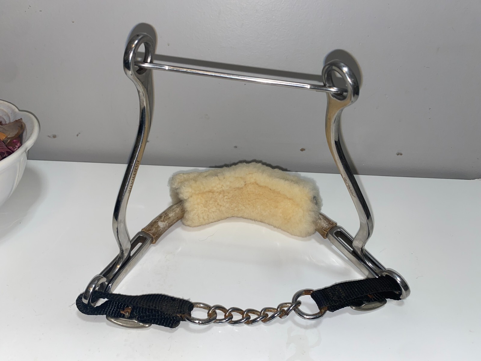 PARTRADE FLEECE NOSE MECHANICAL HACKAMORE WITH CHIN STRAP