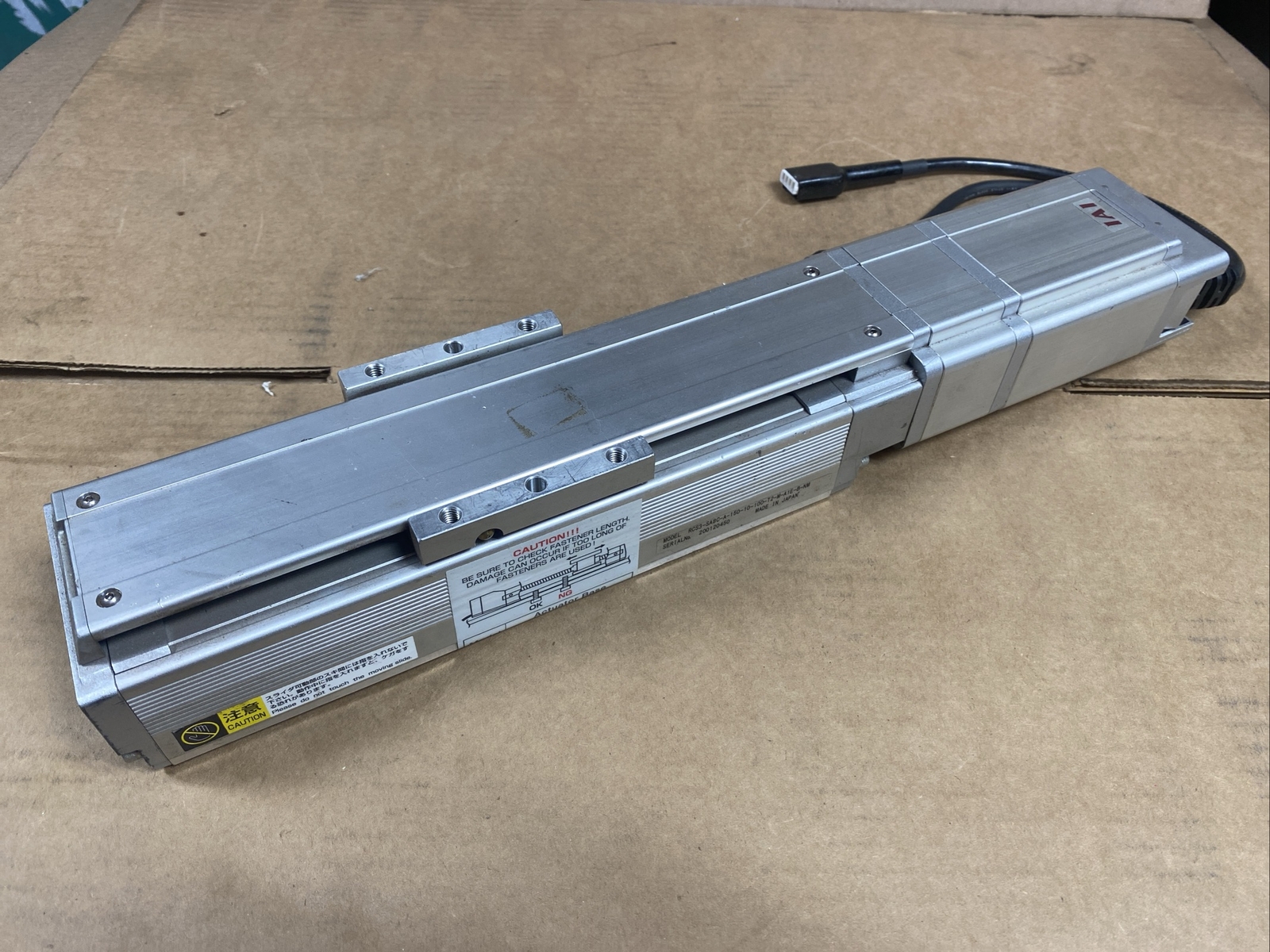 IAI Robo Cylinder RCS3-SA8C-A-150-10-100-T2-M-A1E-B-NM Actuator Slide Cylinder