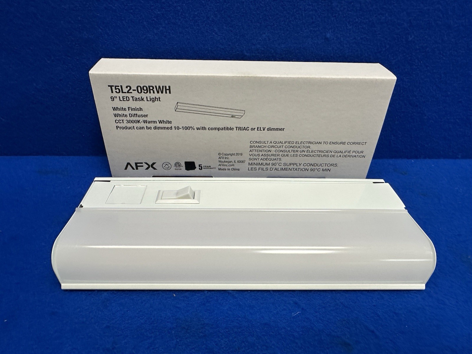 AFX T5L2-09RWH 9" LED TASK LIGHT