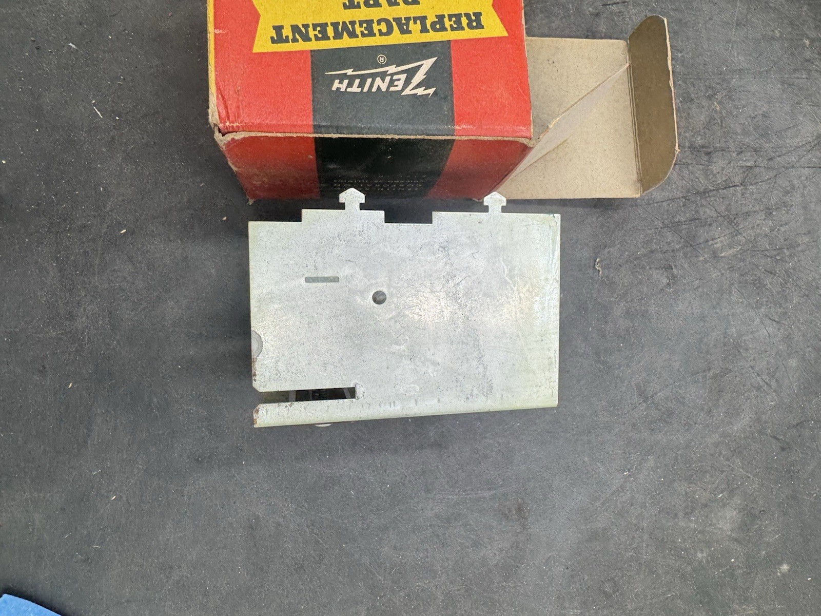 Vintage NOS New Zenith replacement part S-23232