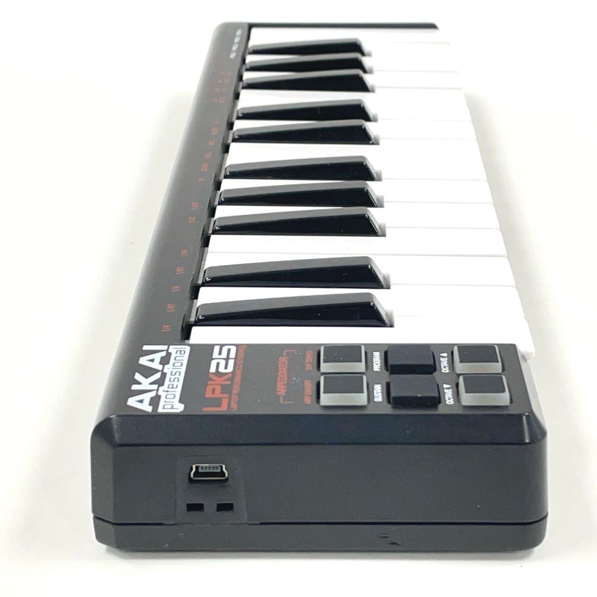 Akai Professional LPK25 USB MIDI Keyboard - TESTED