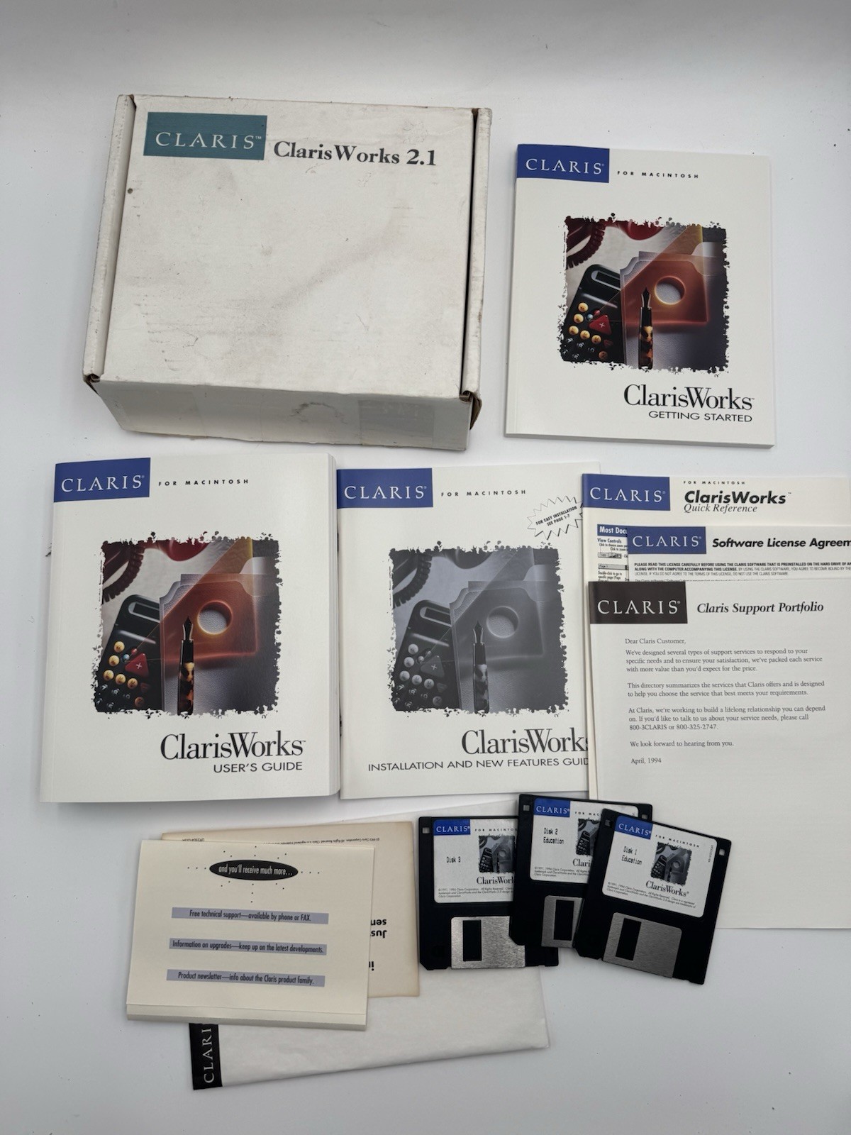 CLARIS ClarisWorks 2.1 Macintosh Software + Manuals 1994