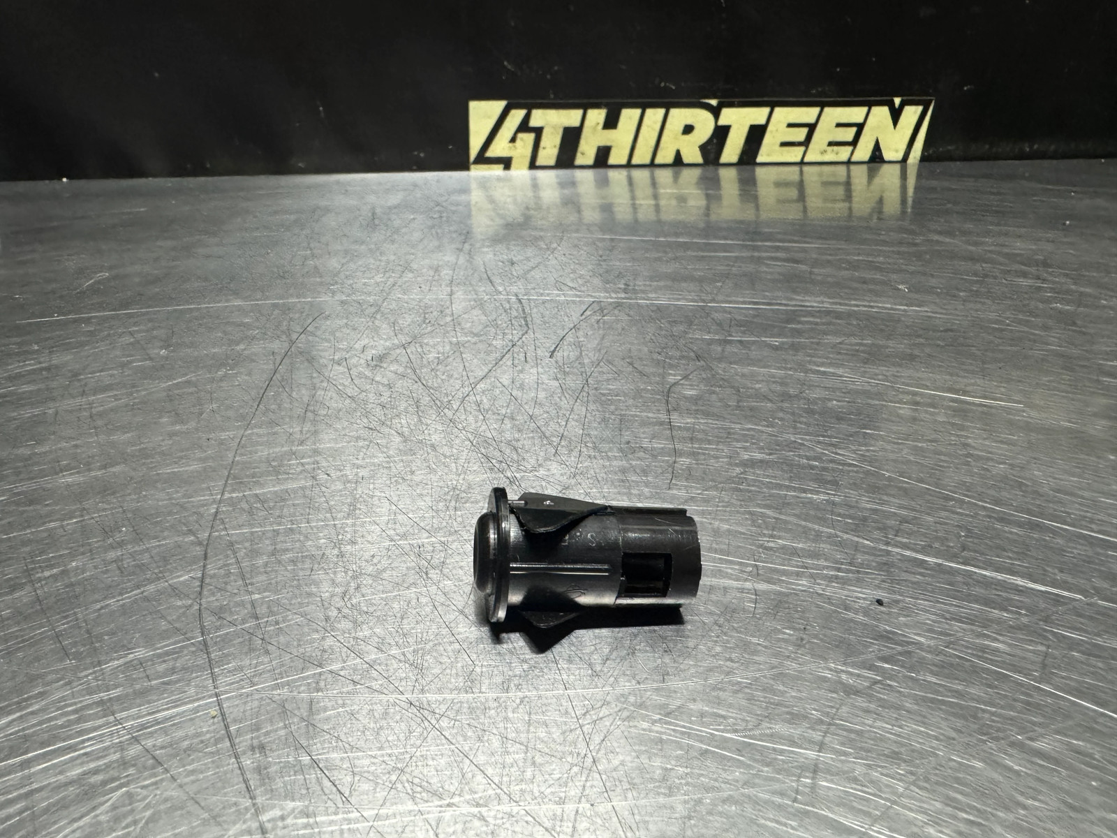 1997-2004 CORVETTE C5 CONVERTIBLE DECKLID RELEASE SWITCH BUTTON #N580