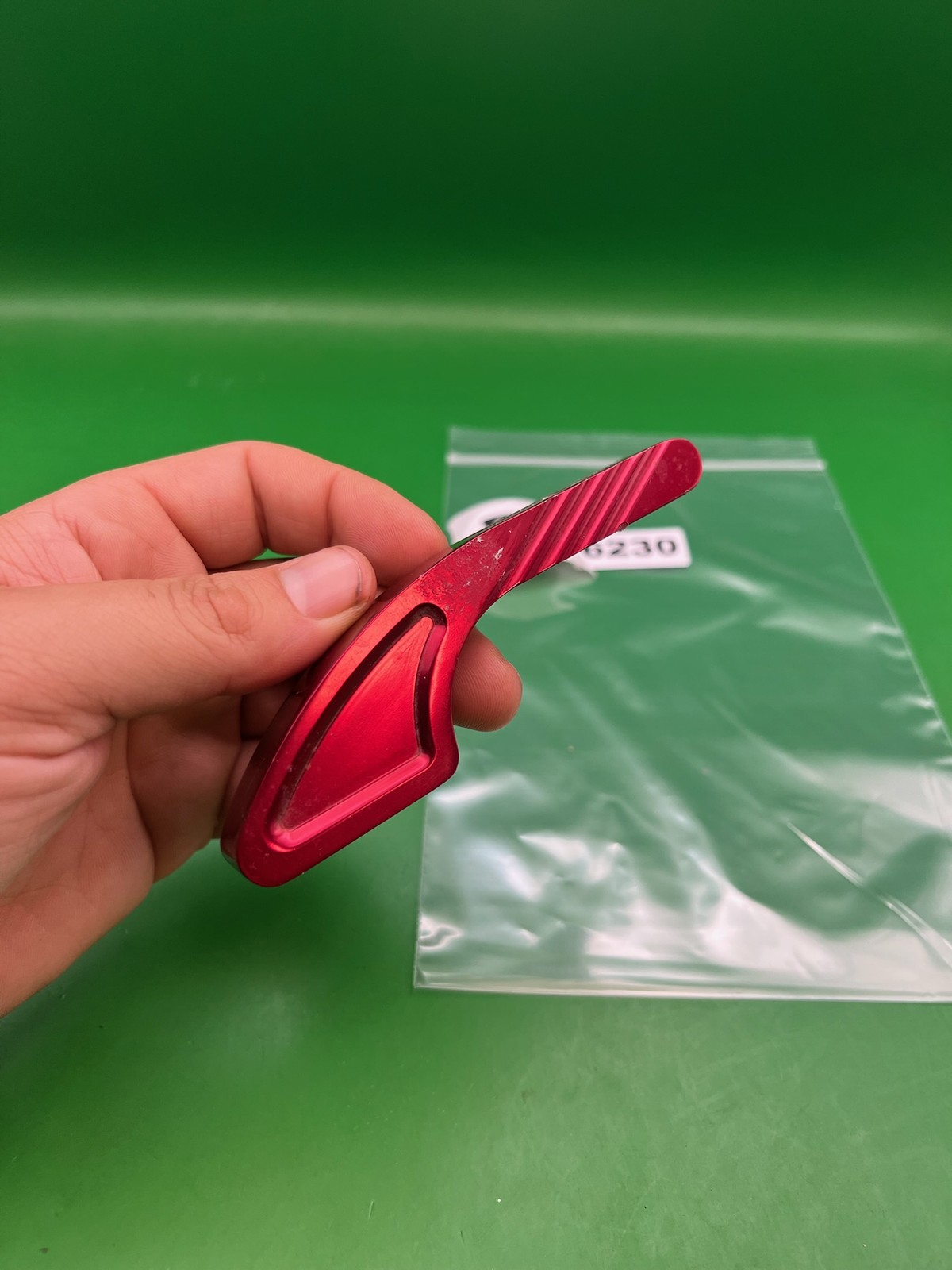 Red Drop Forward