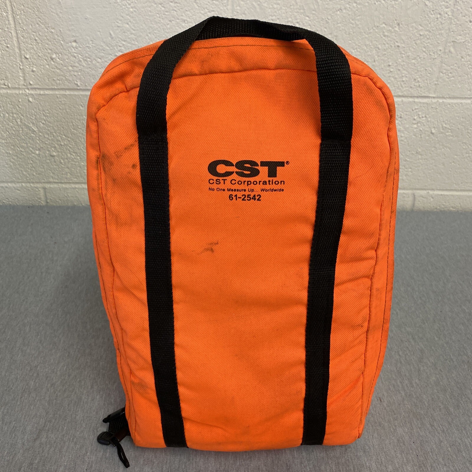 CST Berger 63-2010M 0/30mm Single Tilt Cannister Prism W/ Metal Yoke & Bag