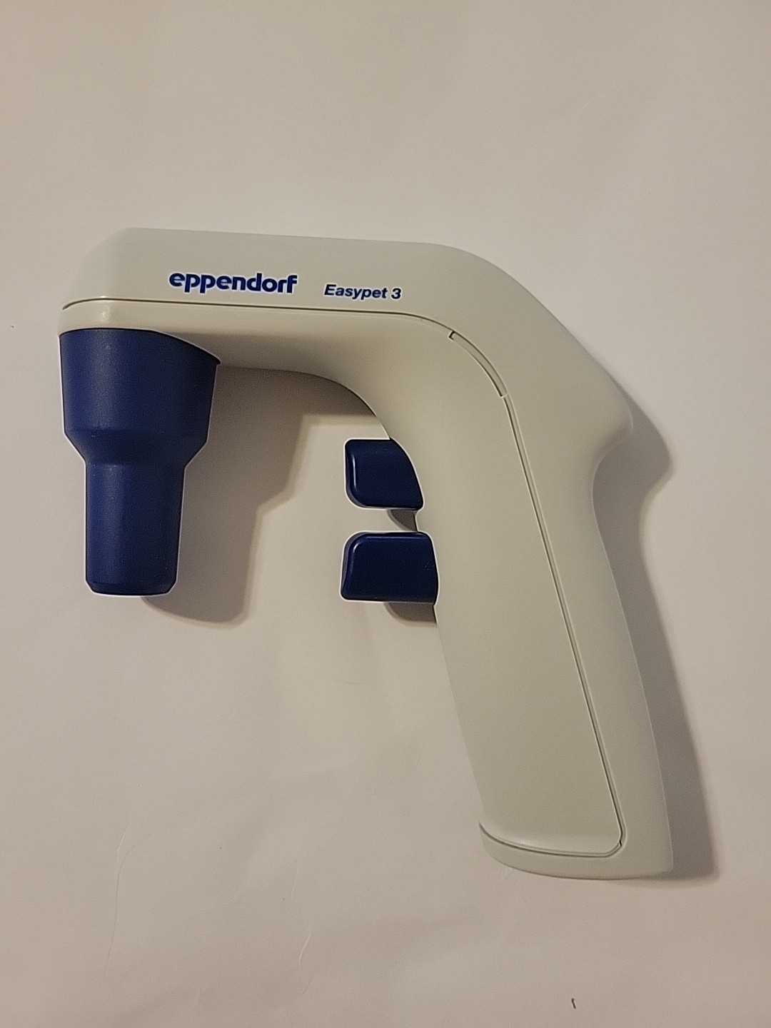 Eppendorf Easypet 3 Pipette pipettor pipet Good Shape