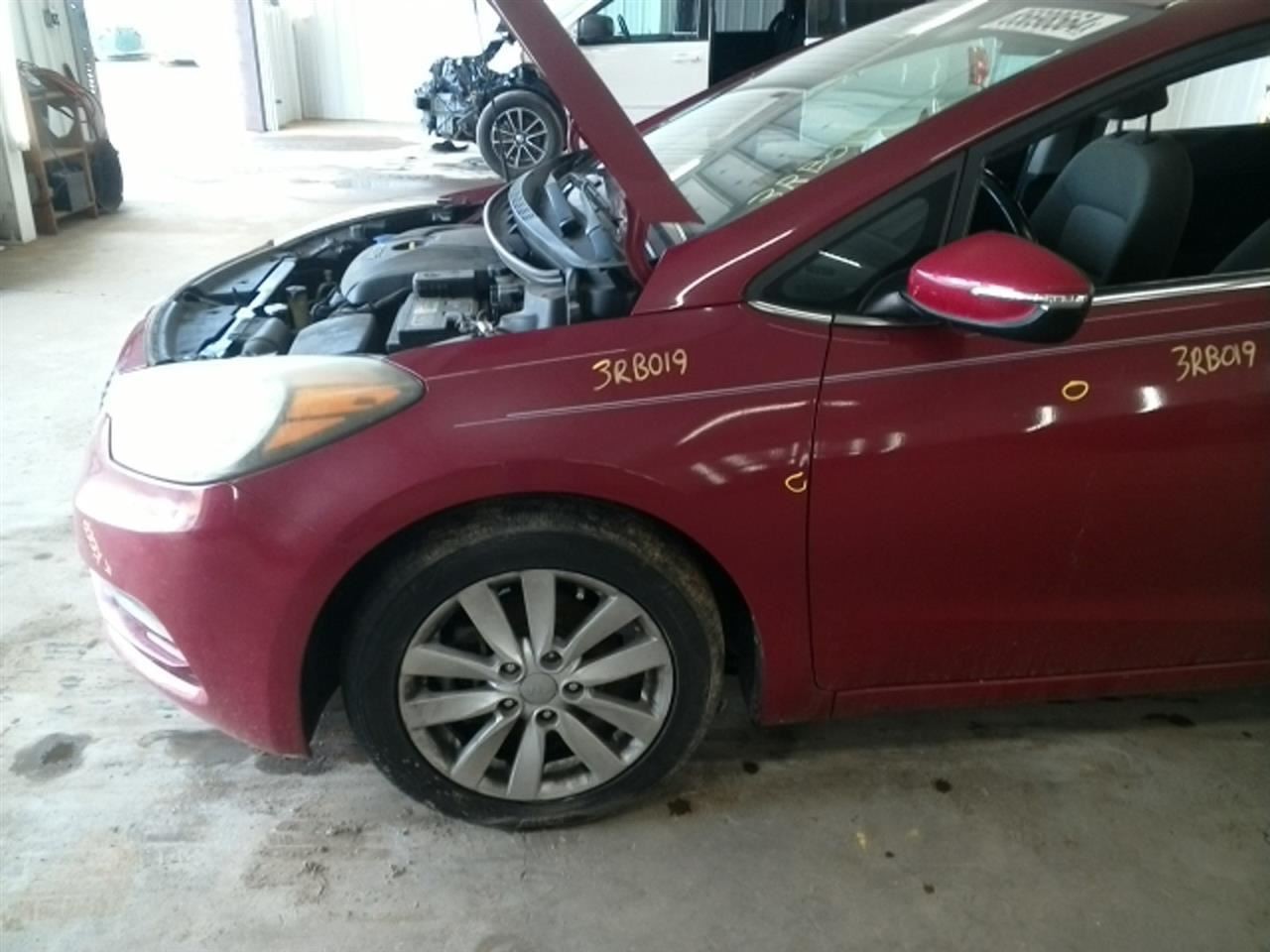 FORTE 2014 Fuse Box Cabin 104806380