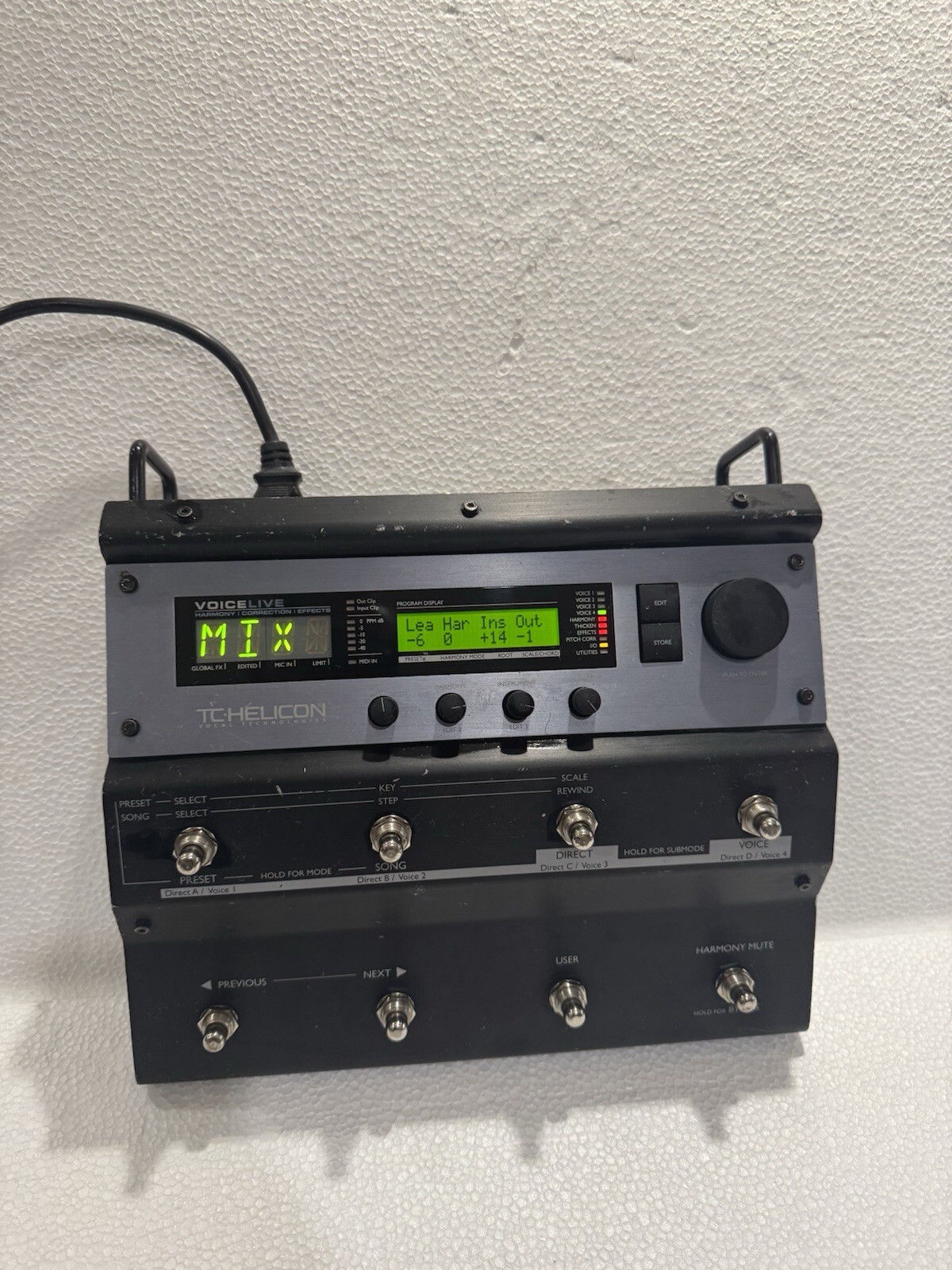 TC HELICON Voicelive Harmony Correction Effects Vocal Processor