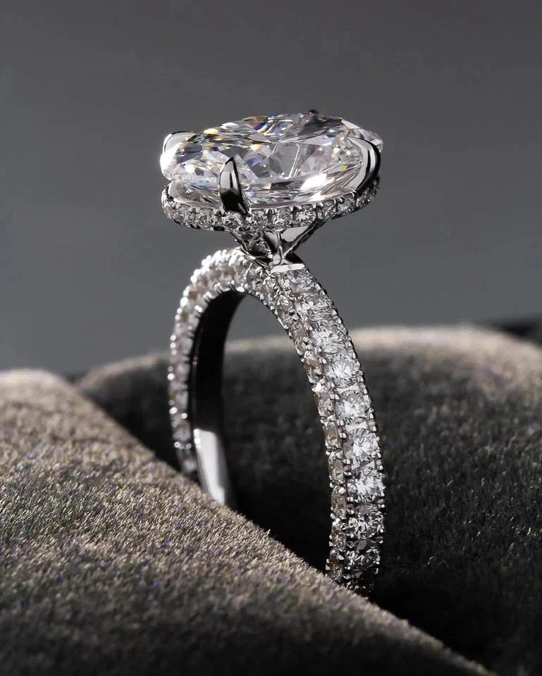 Prong Setting 3.60 Ct Moissanite Oval Cut Engagement Wedding Ring