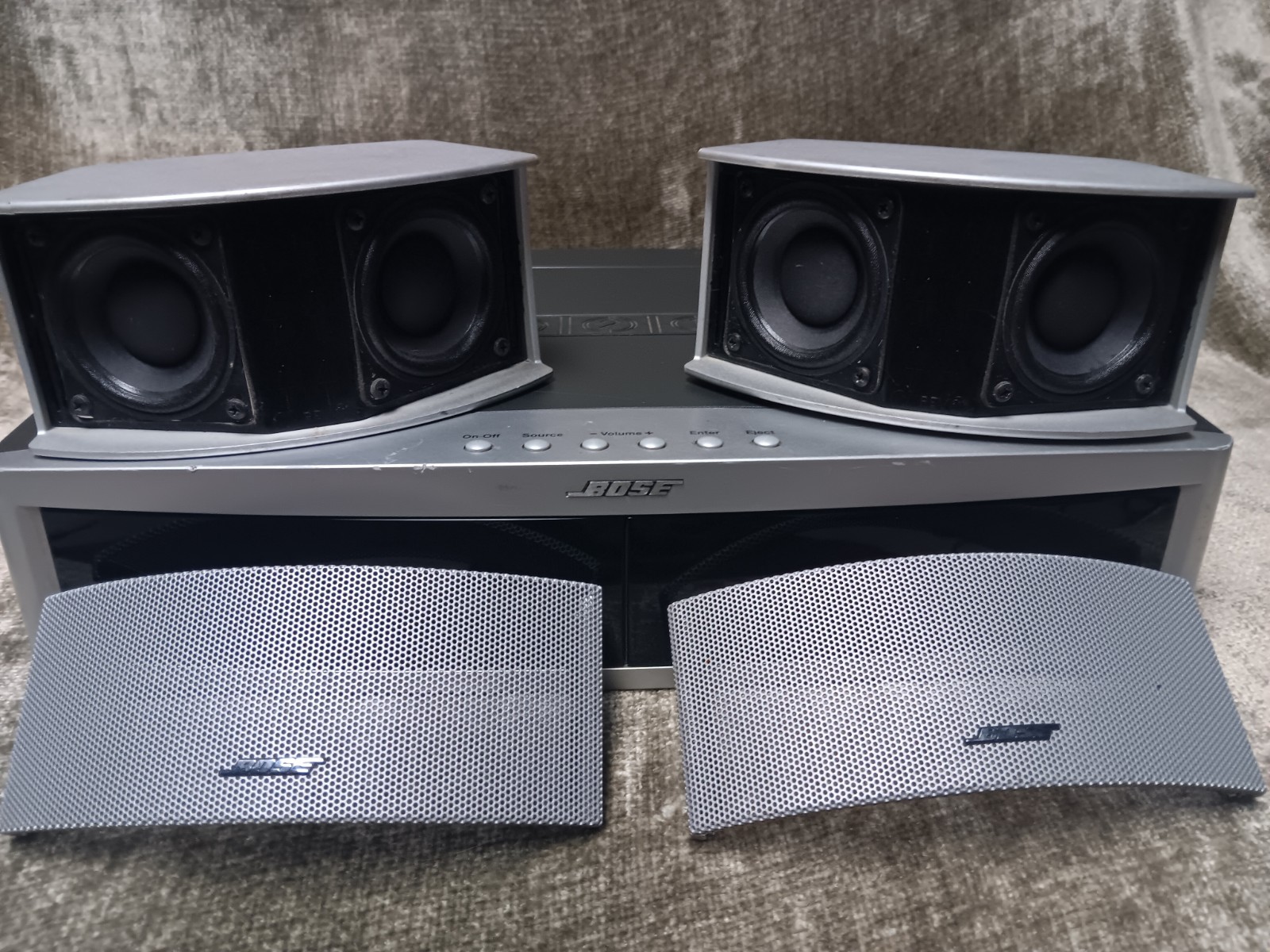Bose AV3-2-1 ii Media Center Untested