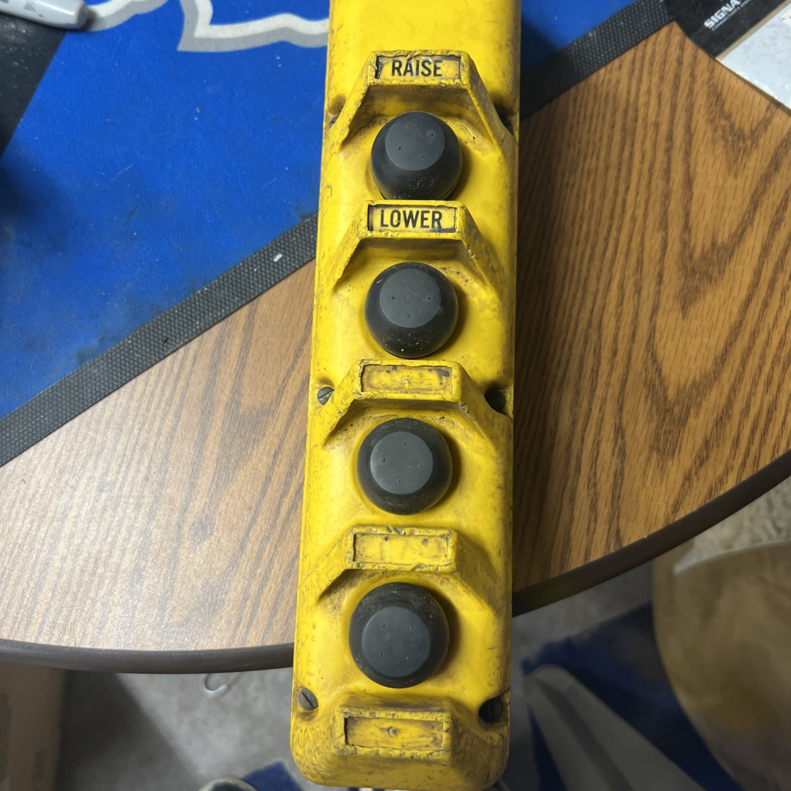 P&H HARNISCHFEGER BULLETIN 596 NEMA 3R/4X 4 Pendant BUTTON CONTROL.