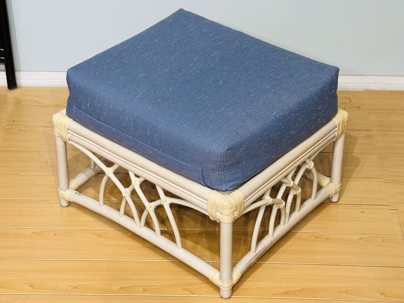 Rattan Indoor Living Room Ottoman Footstool (White Wash finish)