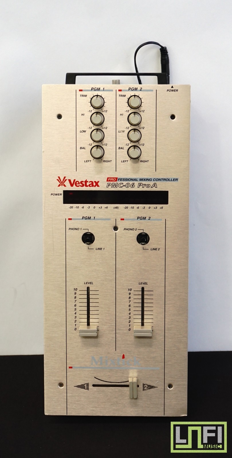 Vestax PMC-06 Pro A Slim Professional Mixtick Mixer  DJ Mixing Controller