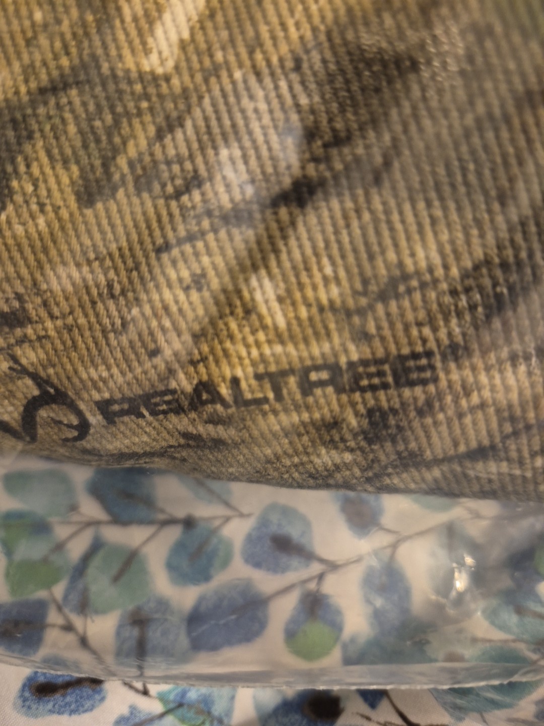 Realtree Keystone Light Hunting Jacket (Large) Brand New