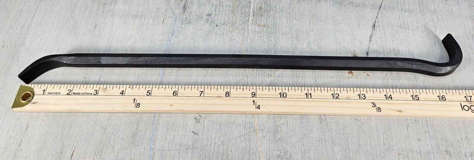 Mac Tools PB17 Modified Rolling Head Pry Bar 17" Crowbar - NEW