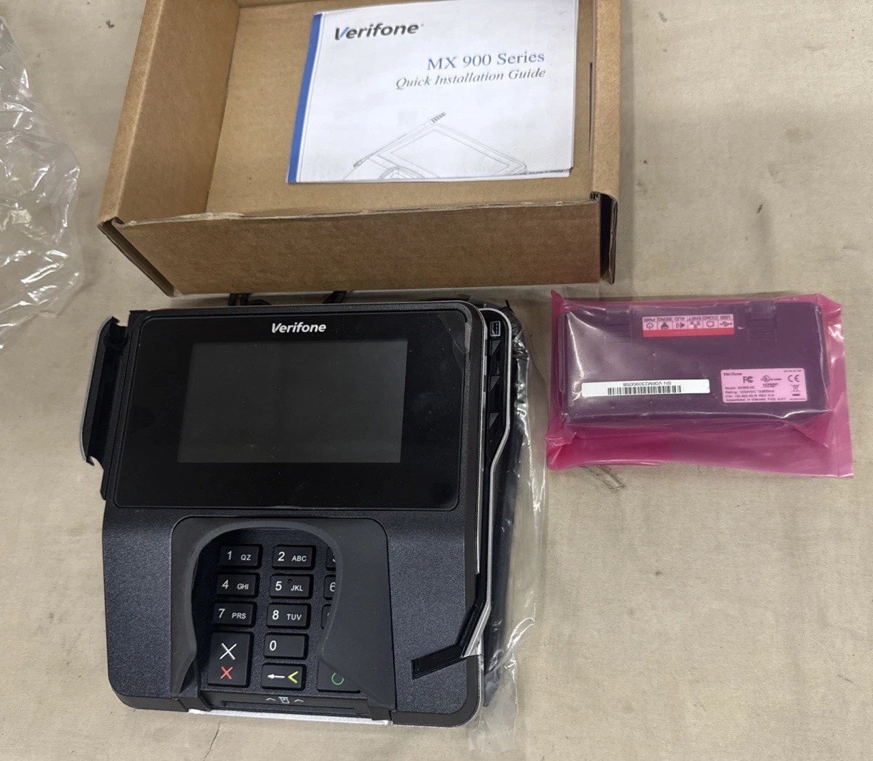 VeriFone MX 915 Credit Card Pinpad Payment Terminal  M177-409-01-R PA0421100CNC2