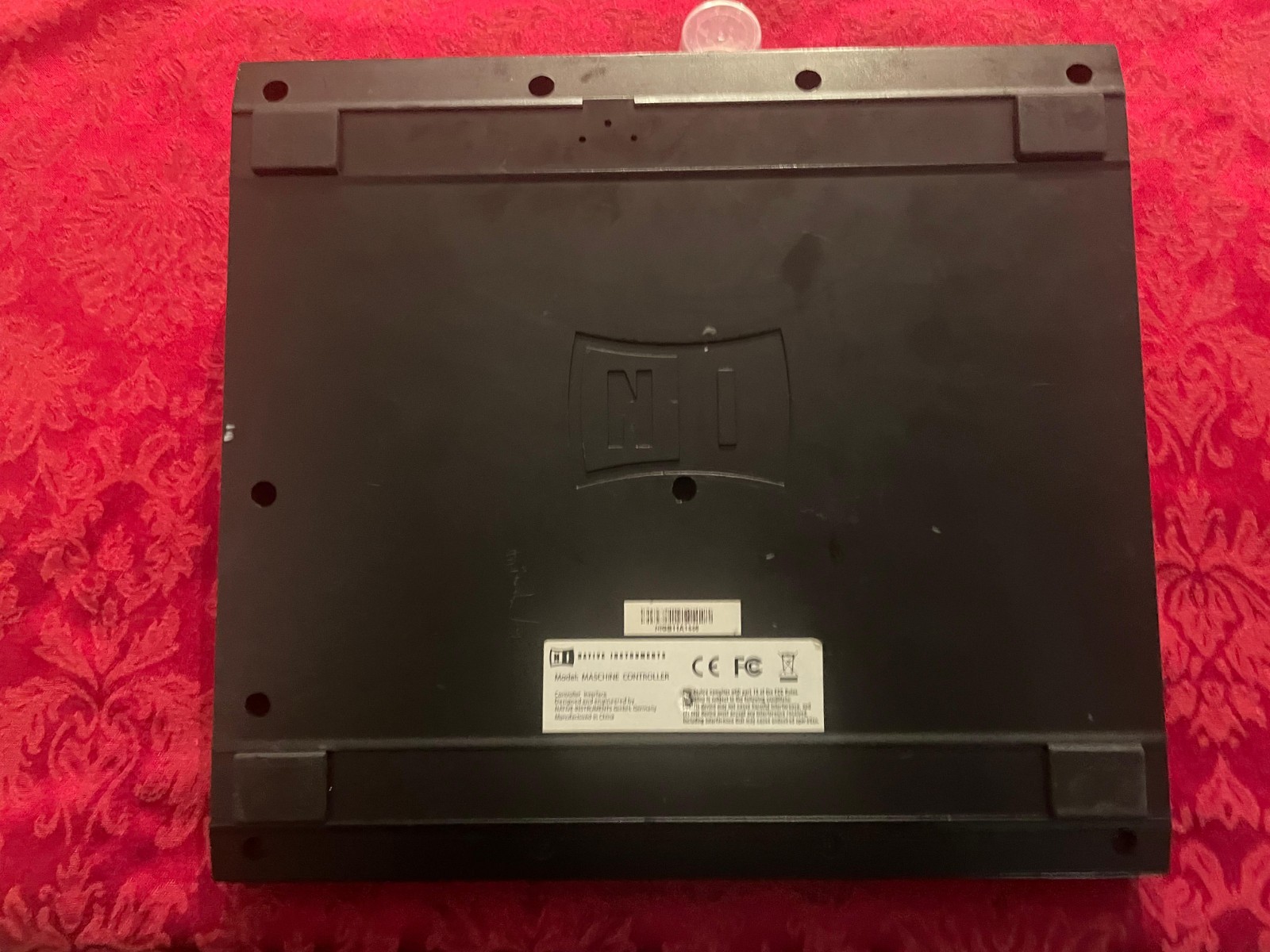 NI Maschine MK1 Drum Machine Pad Controller - Tested Powers Up Unit Only